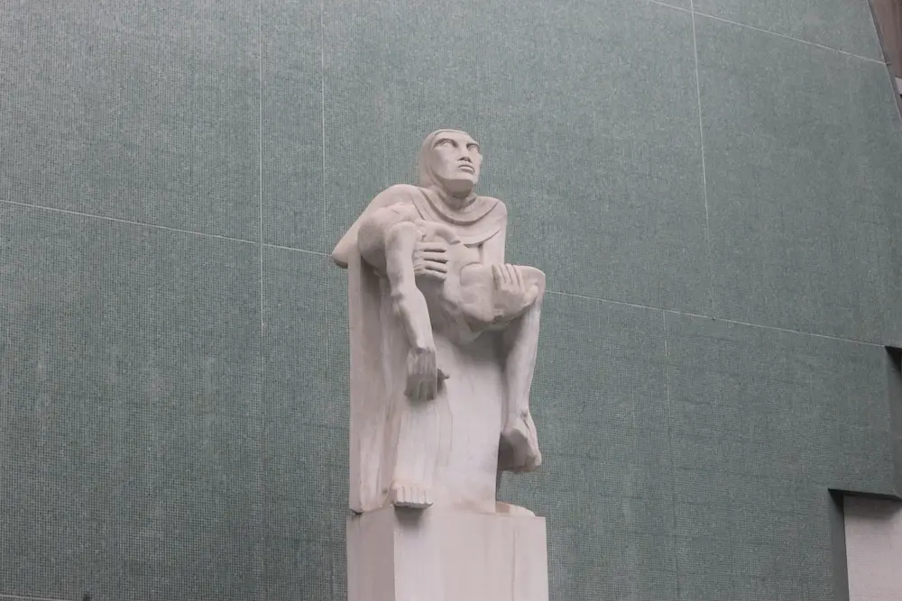 Find out more about 3D scanning fine art&nbsp;sculpture - UK